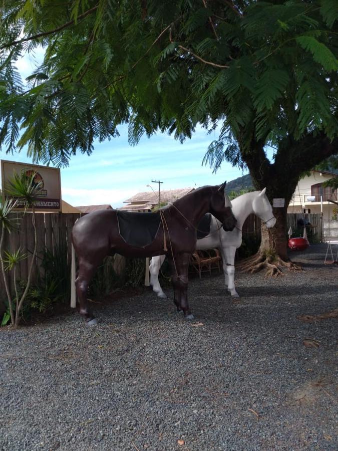 Pousada Alegria Do Cowboy Penha  Exterior photo